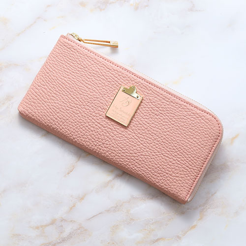 ピンク色の財布「ハースケジュールのチェレットアモーレピンク」