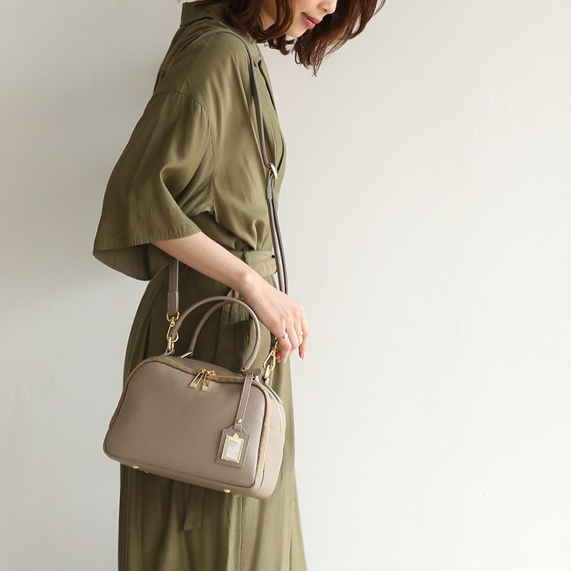 上質な本革で仕立てた永く愛せるおすすめ日本製バッグは、Her Scheduleのジュエ